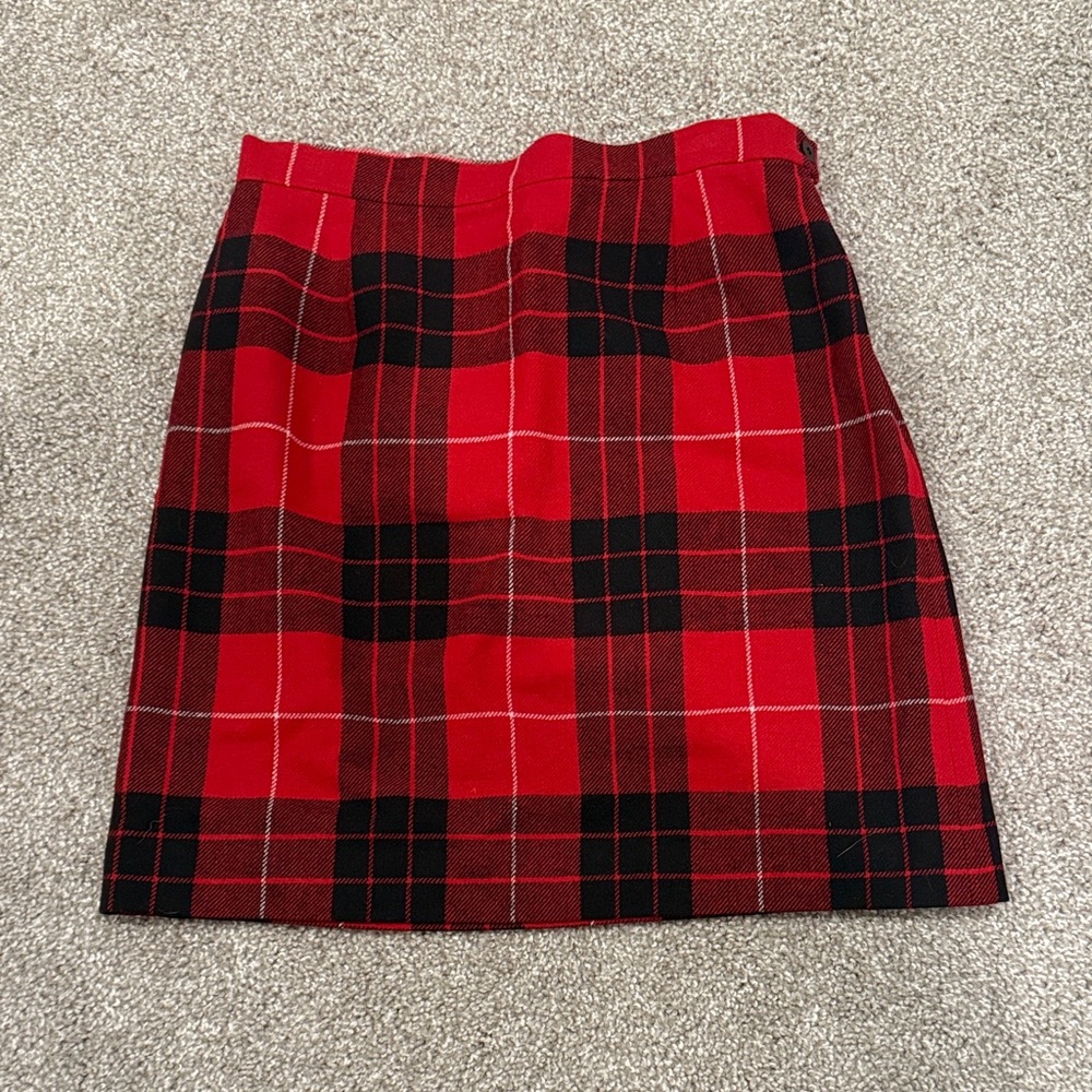 Doncaster red plaid wool skirt - Picture 1 of 3